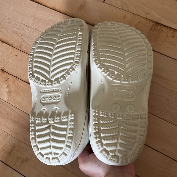 Crocs Satisfy - Picture 4 of 9